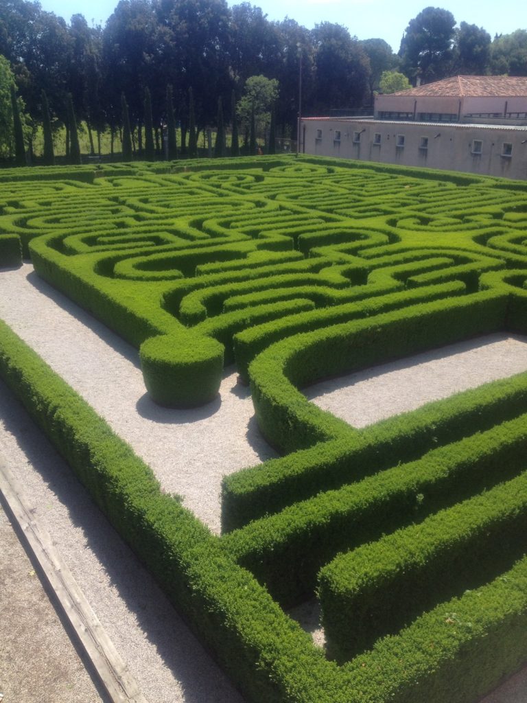 Isola d S. Giorgio- Fondazione Cini - il labirinto